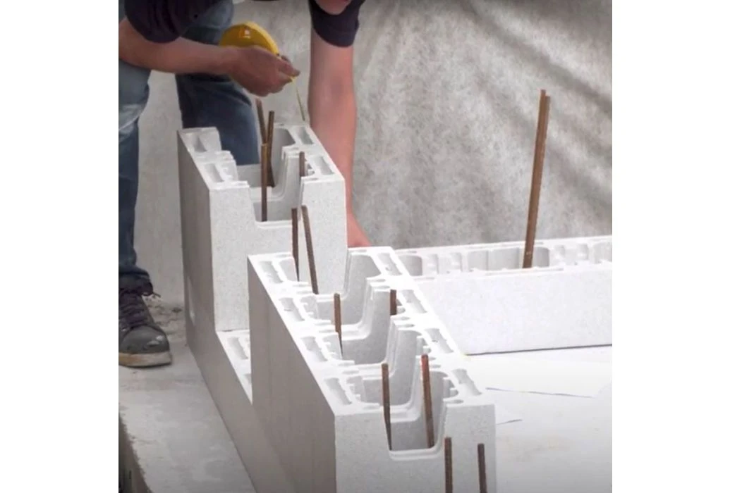 Zelfbouw Zwembad Polystyreen Set | 700 X 350 X 150 Cm